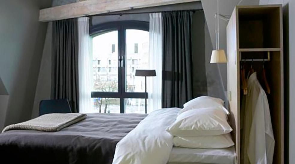 Hotel Brosundet Олесунн Экстерьер фото