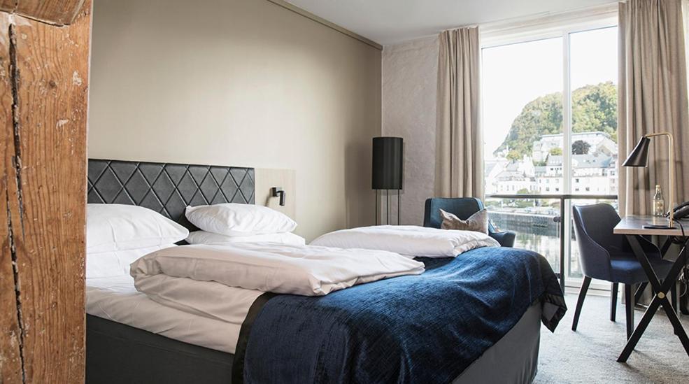 Hotel Brosundet Олесунн Экстерьер фото